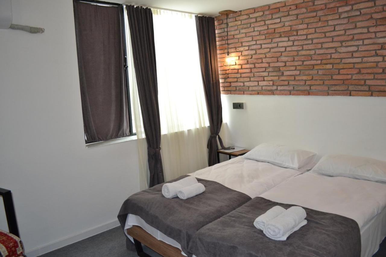 Hotel Baratashvili 12 Tbilisi Luaran gambar