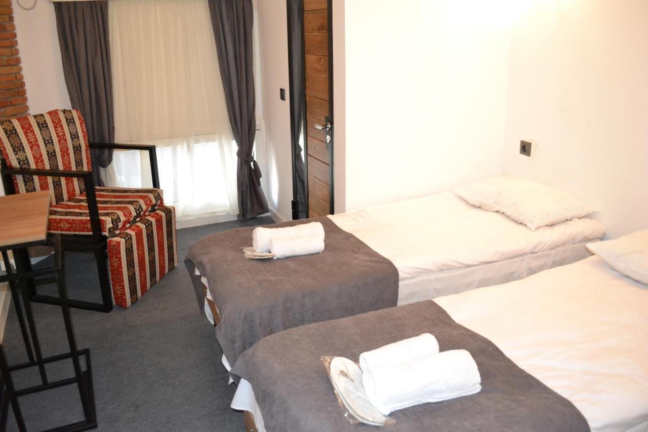 Hotel Baratashvili 12 Tbilisi Luaran gambar